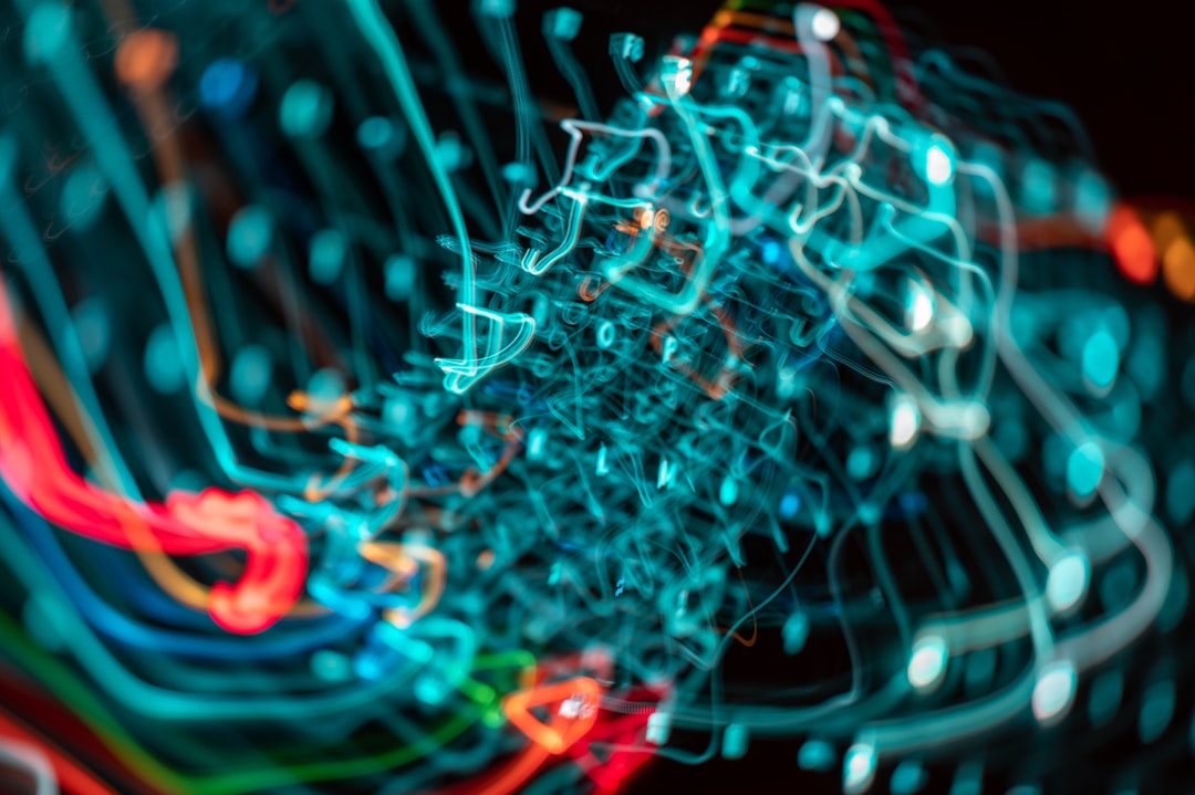 Dane przeglądania w smartfonie. Jak chronić prywatność w podróży?